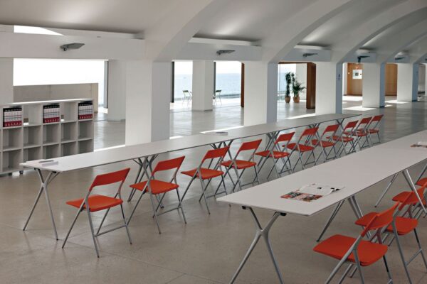 PLEK folding chair