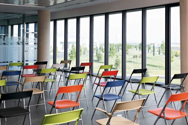 PLEK folding chair