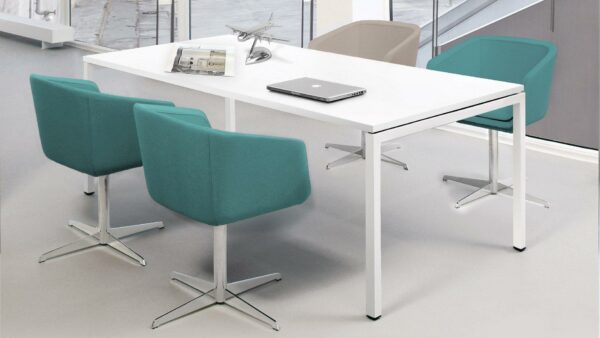 NOVA U meeting tables