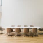 RADIAL meeting table