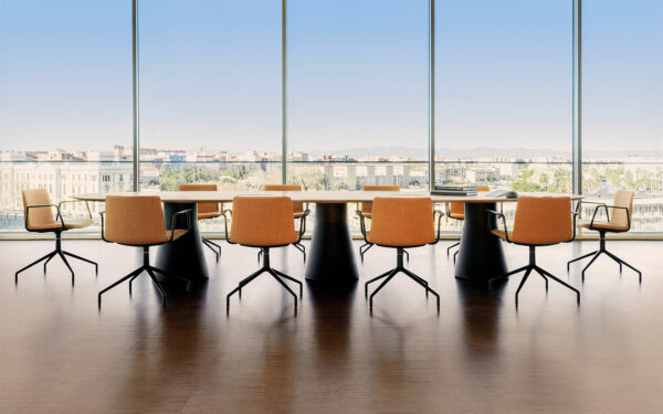 REVERSE meeting table