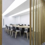 REVERSE meeting table