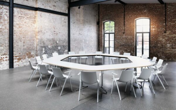 Stackable chair AULA