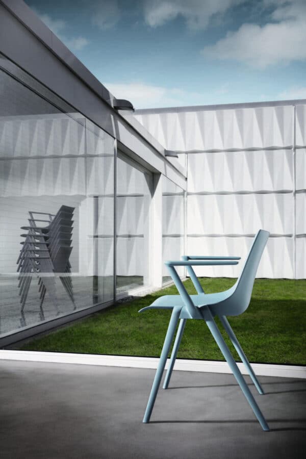 Stackable chair AULA
