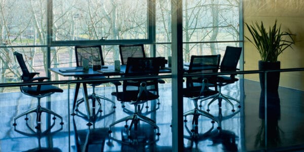 INVITATION meeting table