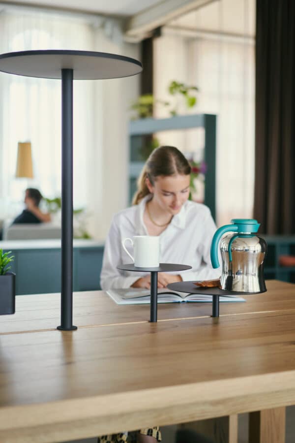 Buy the best Office Desks in Malta: se:cafe team table