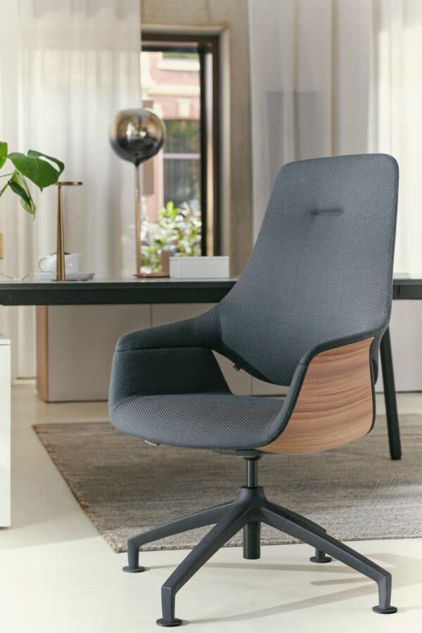 Office Chairs Malta: Buy se:mission Executive Office Chairs in Malta