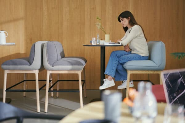 se:cafe High Benches for Sale in Malta - BSL Lifestyles Office Furniture
