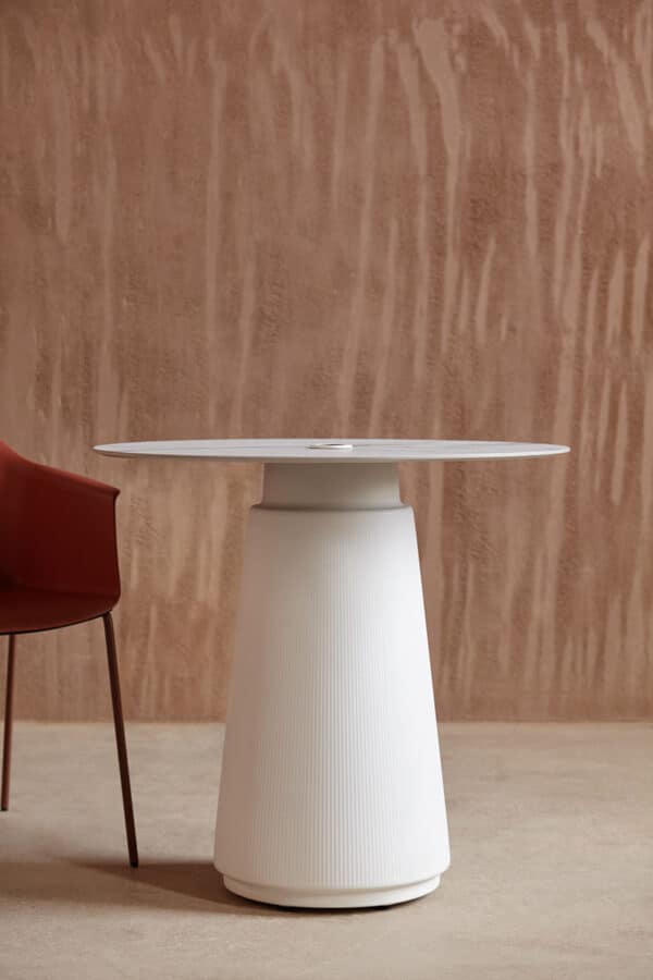 Elegant conference table with clean design - BSL Lifestyles