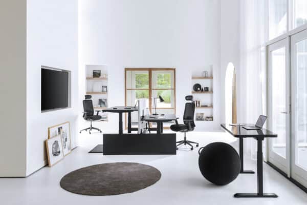 Adjustable ergonomic office chair for Malta Office Chairs range